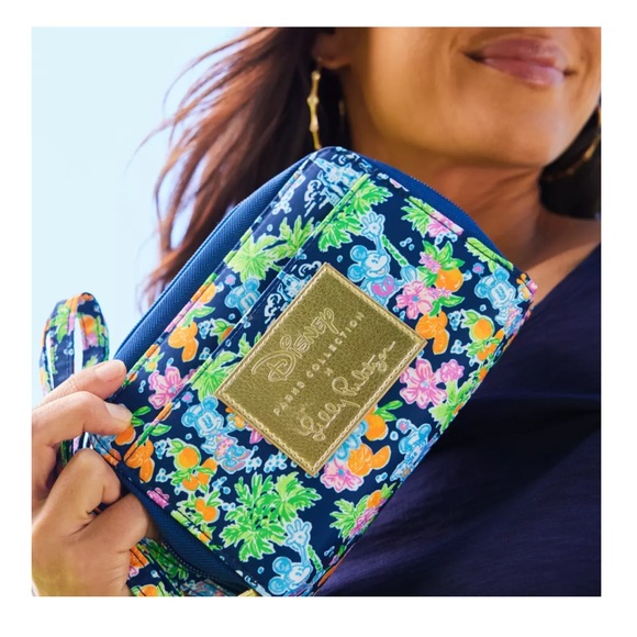 NWT Lilly Pulitzer x Mickey and Minnie Mouse Crossbody - Picture 3 of 6